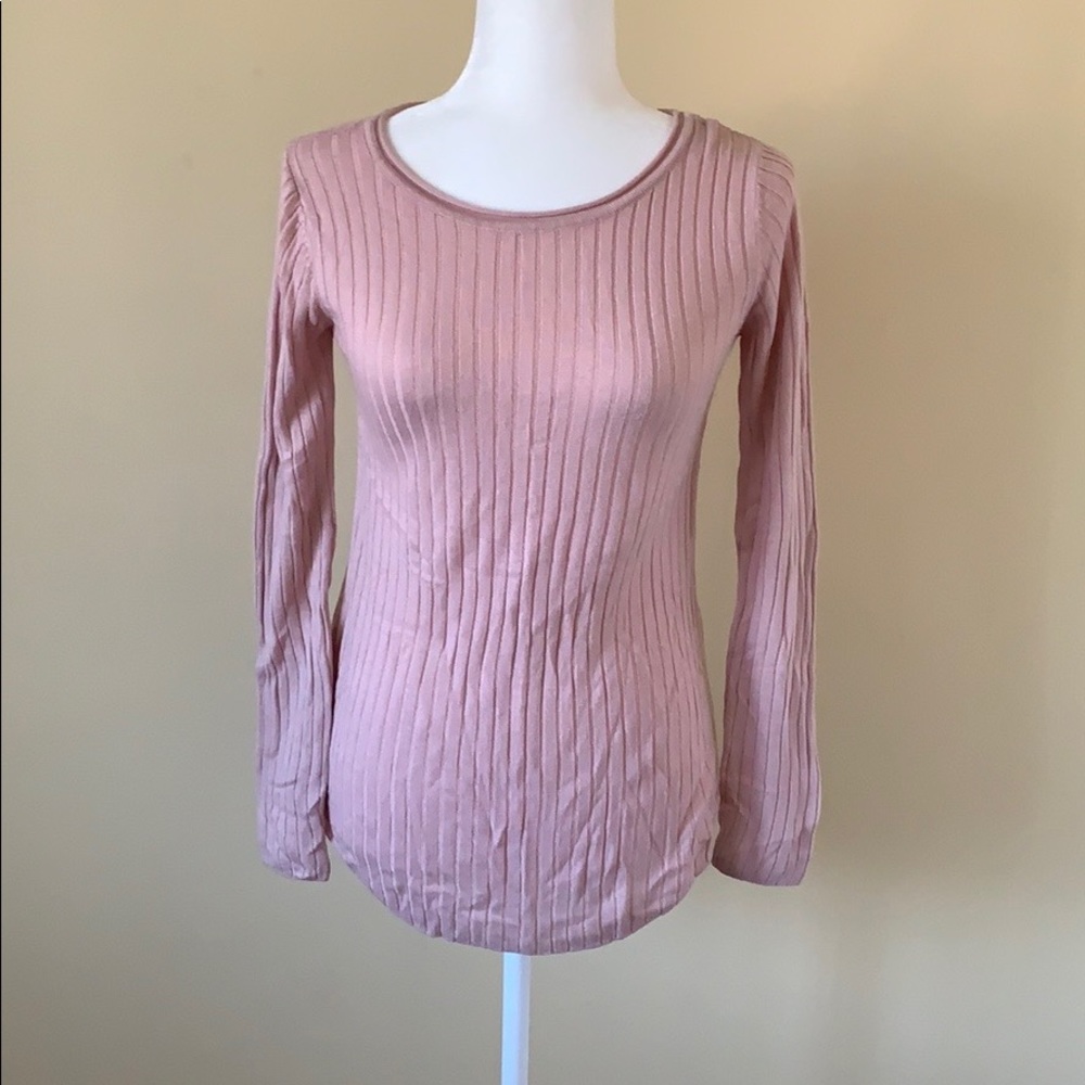 Thin knit sweater from Garage.